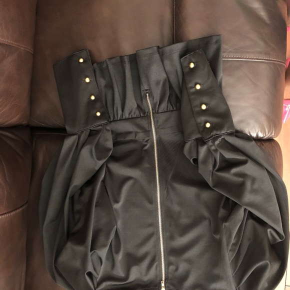 Top - Picture 6 of 6